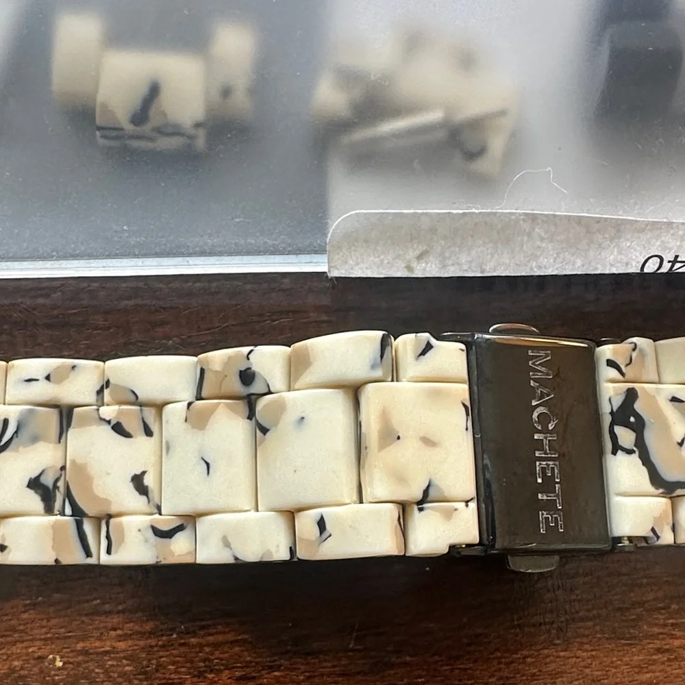 Machete Apple Watch Band - Picture 2 of 4